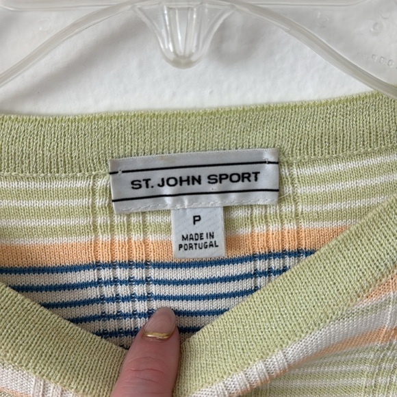 St John Sport Women’s Knit Top Size P - Picture 4 of 5